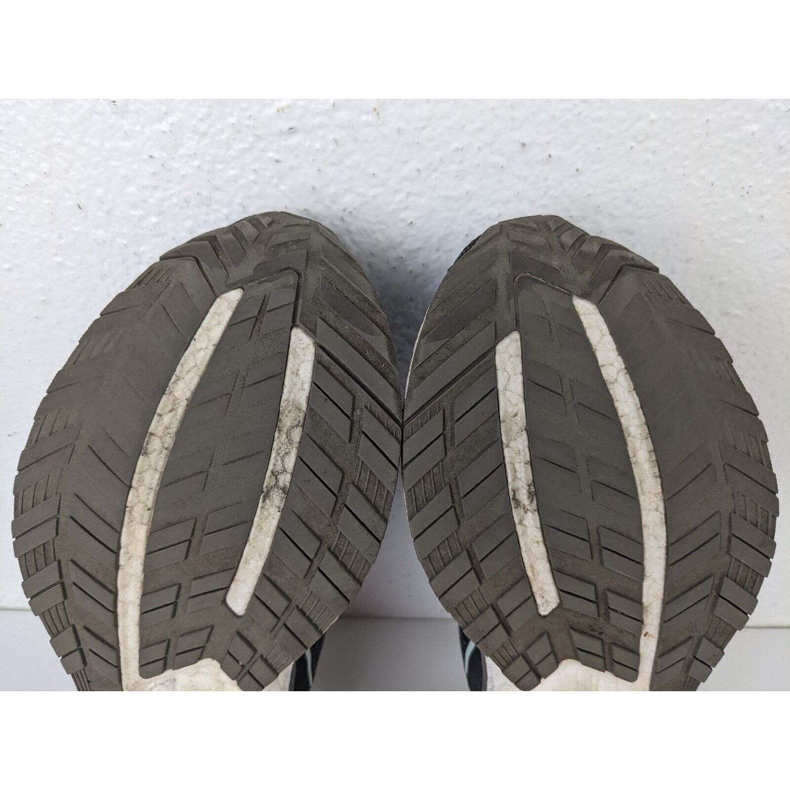 Saucony Saucony Triumph 18 S10595-40 Running Shoe Size 9 Charcoal Size US 9 / IT 39 - 11 Thumbnail