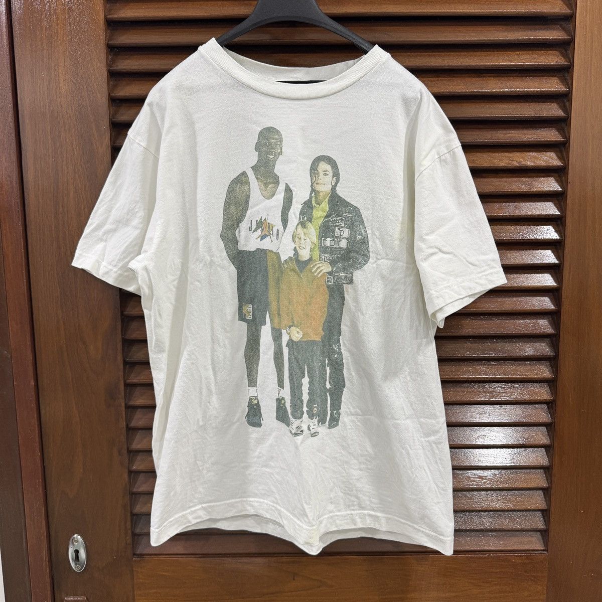 Other Vintage 90s “2 MJs & 1 Mac” T-Shirt Size US M / EU 48-50 / 2 - 1 Thumbnail