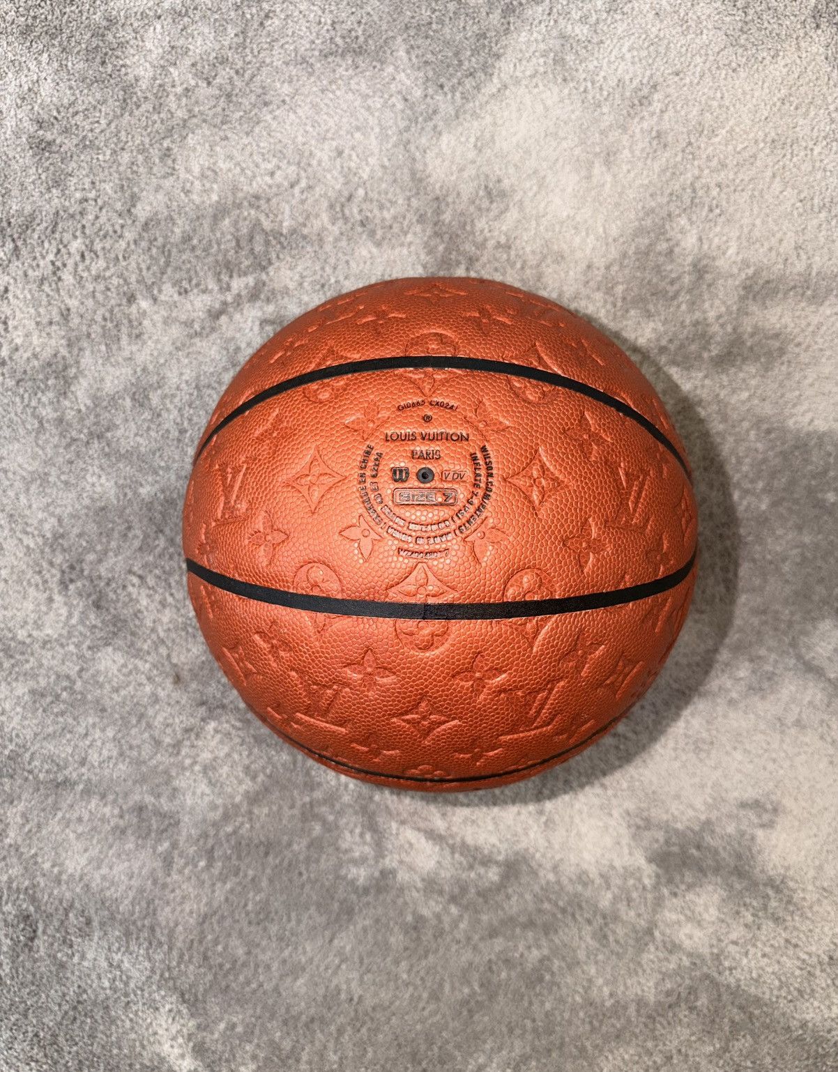 Louis Vuitton Louis Vuitton x NBA Wilson Basketball! Designed by Virgil! Size ONE SIZE - 2 Thumbnail