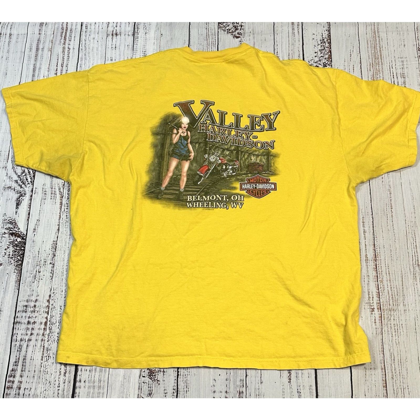 Harley Davidson Harley-Davidson American Legend Tee Shirt Mens 3XL Yellow Pinup Girl in Mines with Pick Ax USA Made 2008 Size US XXL / EU 58 / 5 - 7 Thumbnail