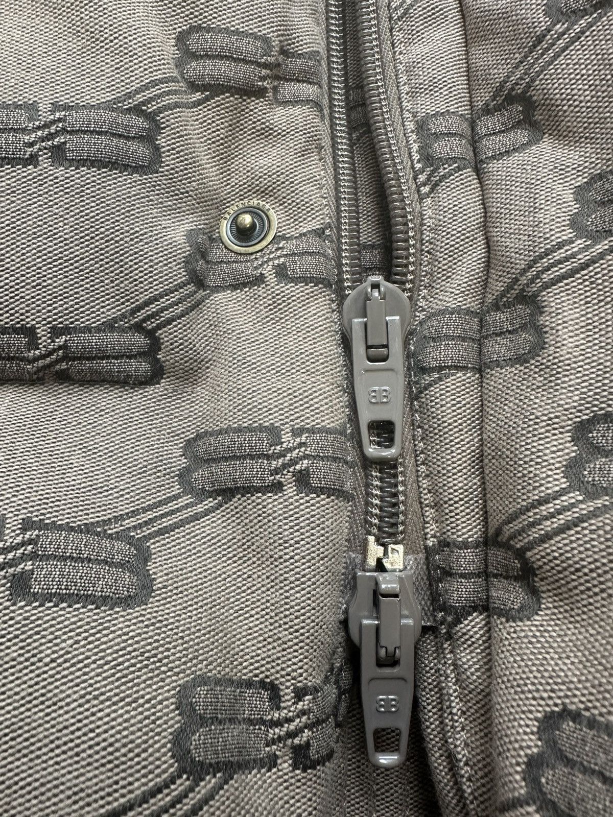 Balenciaga Balenciaga BB Monogram oversize puffer 46 NEW Size US S / EU 44-46 / 1 - 7 Thumbnail