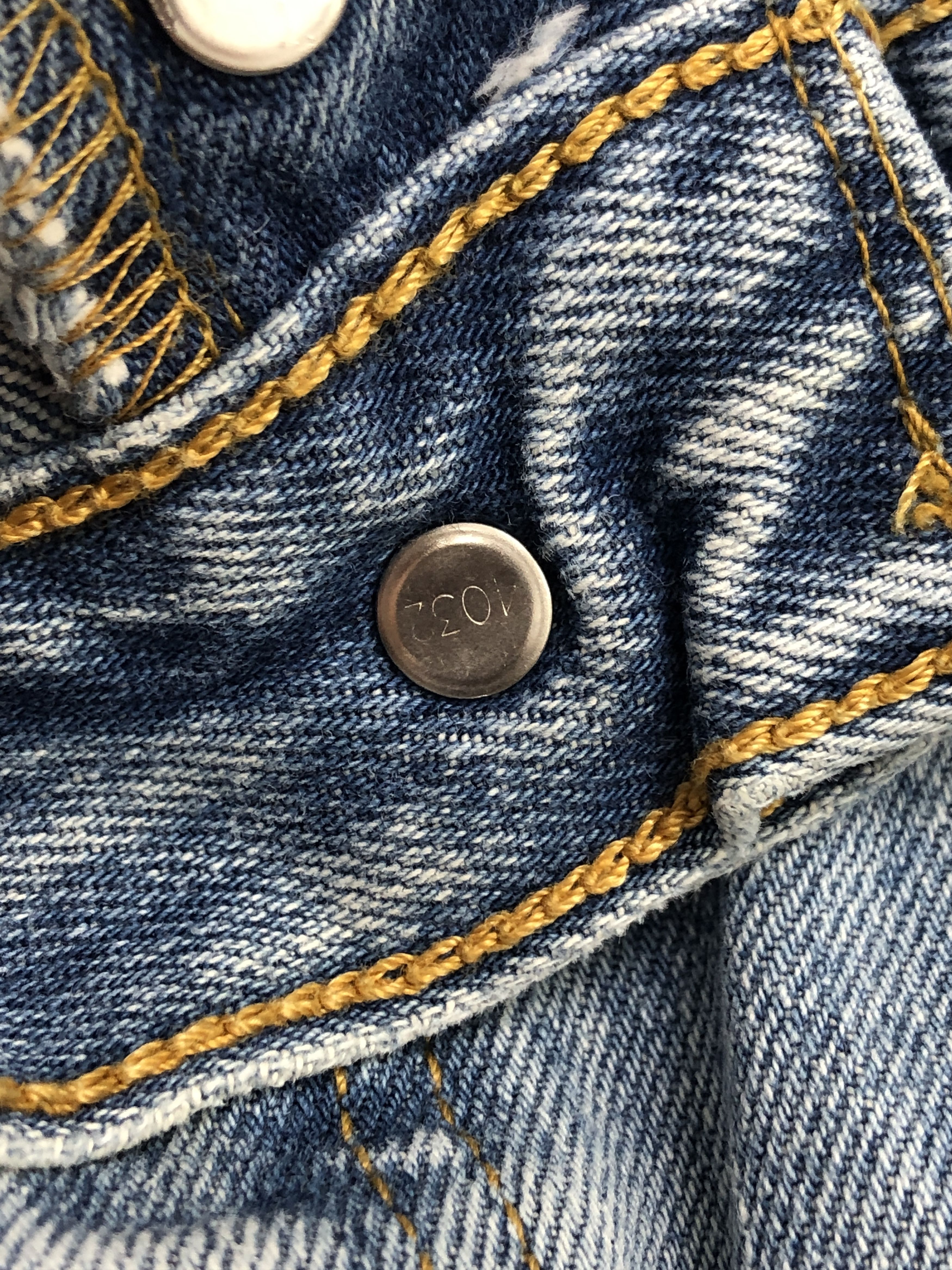 Levi's × Vintage Vintage Levi's 501 Light Blue Washed Jeans Size US 31 - 13 Thumbnail