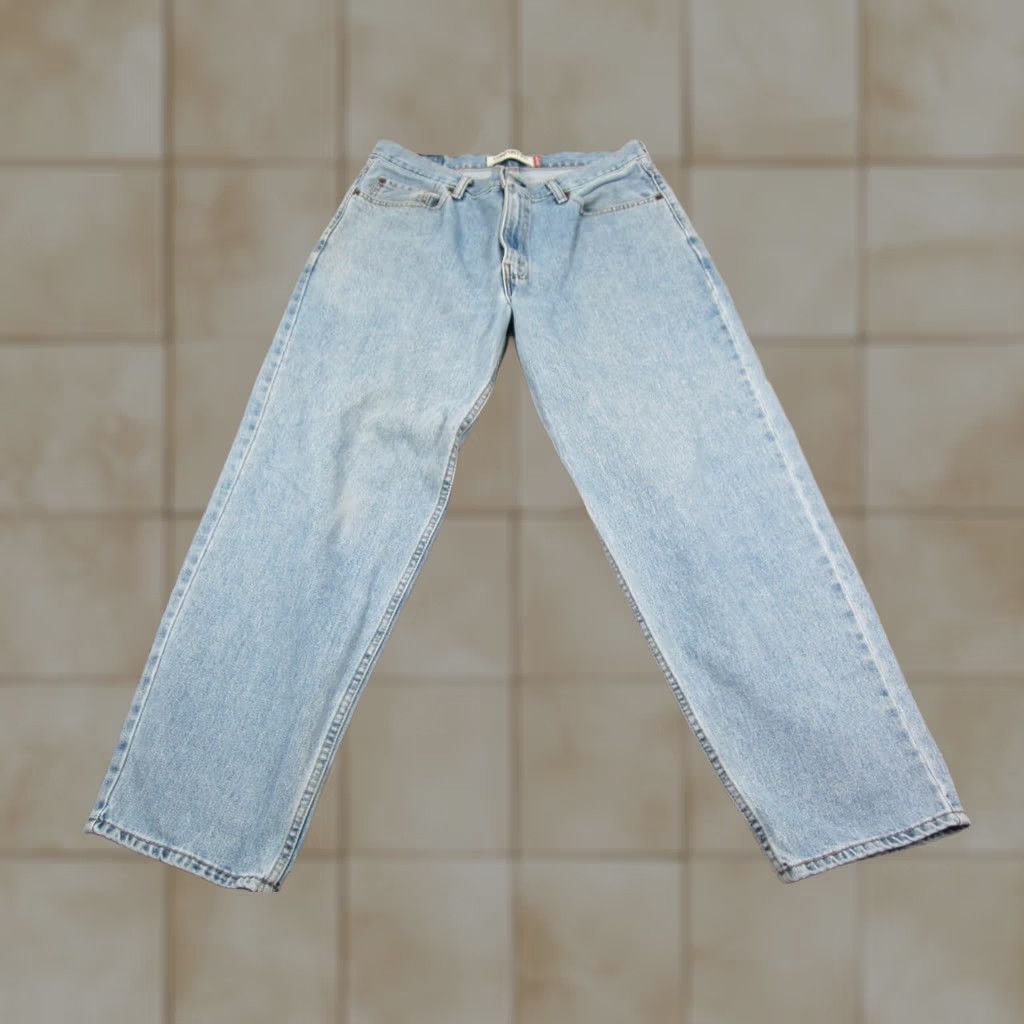 Levi's VINTAGE Levi's Jeans Mens Blue 560 Comfort Fit Straight Denim Y2K W34 L30 Size US 30 / EU 46 - 1 Thumbnail