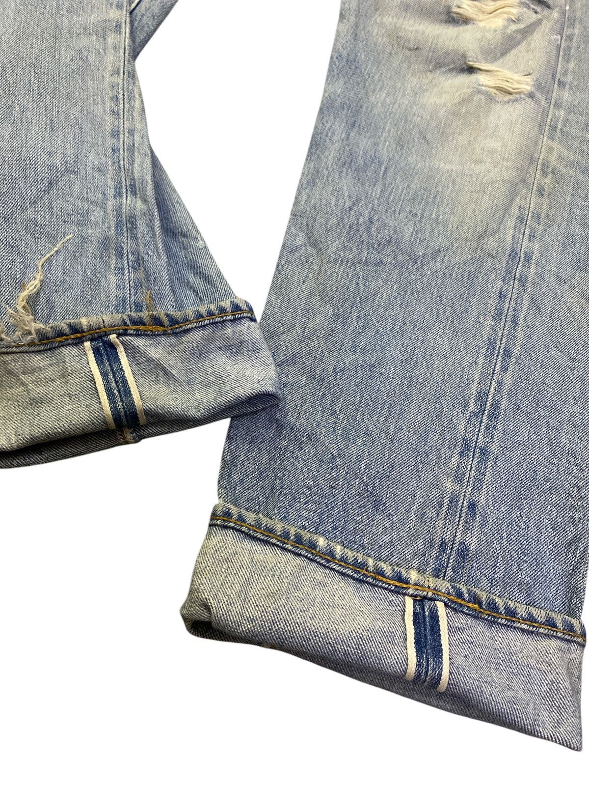 Levi's × Levi's Vintage Clothing × Vintage Vintage Levi’s 501 Selvedge Redline Button No 6 Size US 30 / EU 46 - 9 Thumbnail