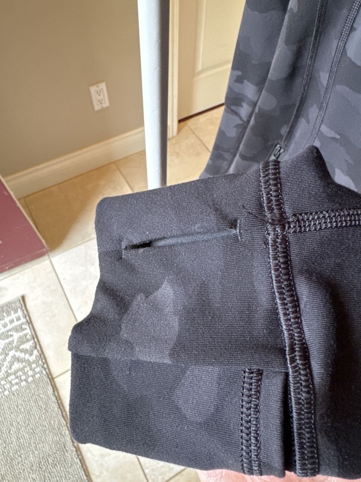 Lululemon Lululemon zip up sweatshirt Size S / US 4 / IT 40 - 3 Thumbnail