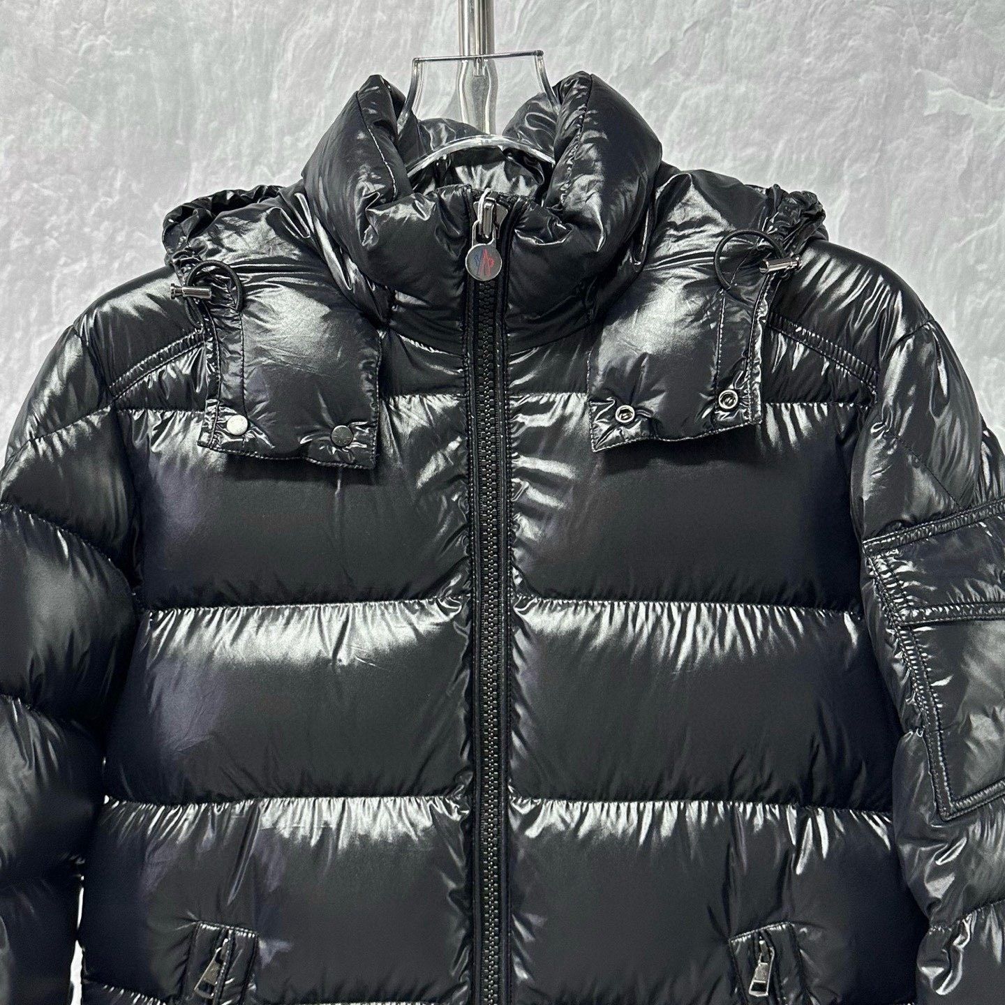 Moncler Moncler Maya Logo Shiny Hooded Down Jacket Size US XL / EU 56 / 4 - 2 Thumbnail
