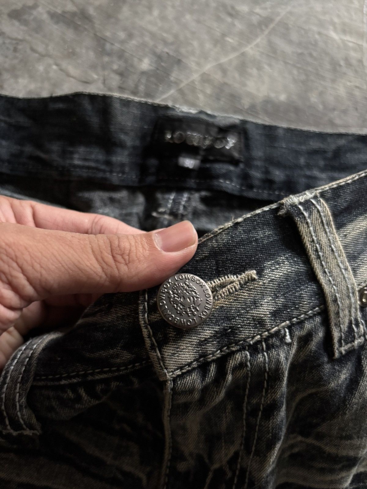 Hysteric Glamour DISTRESSED LOWBOX WHISKERED WASH JAPANESE DENIM SLIM GRUNGE Size US 31 - 3 Thumbnail