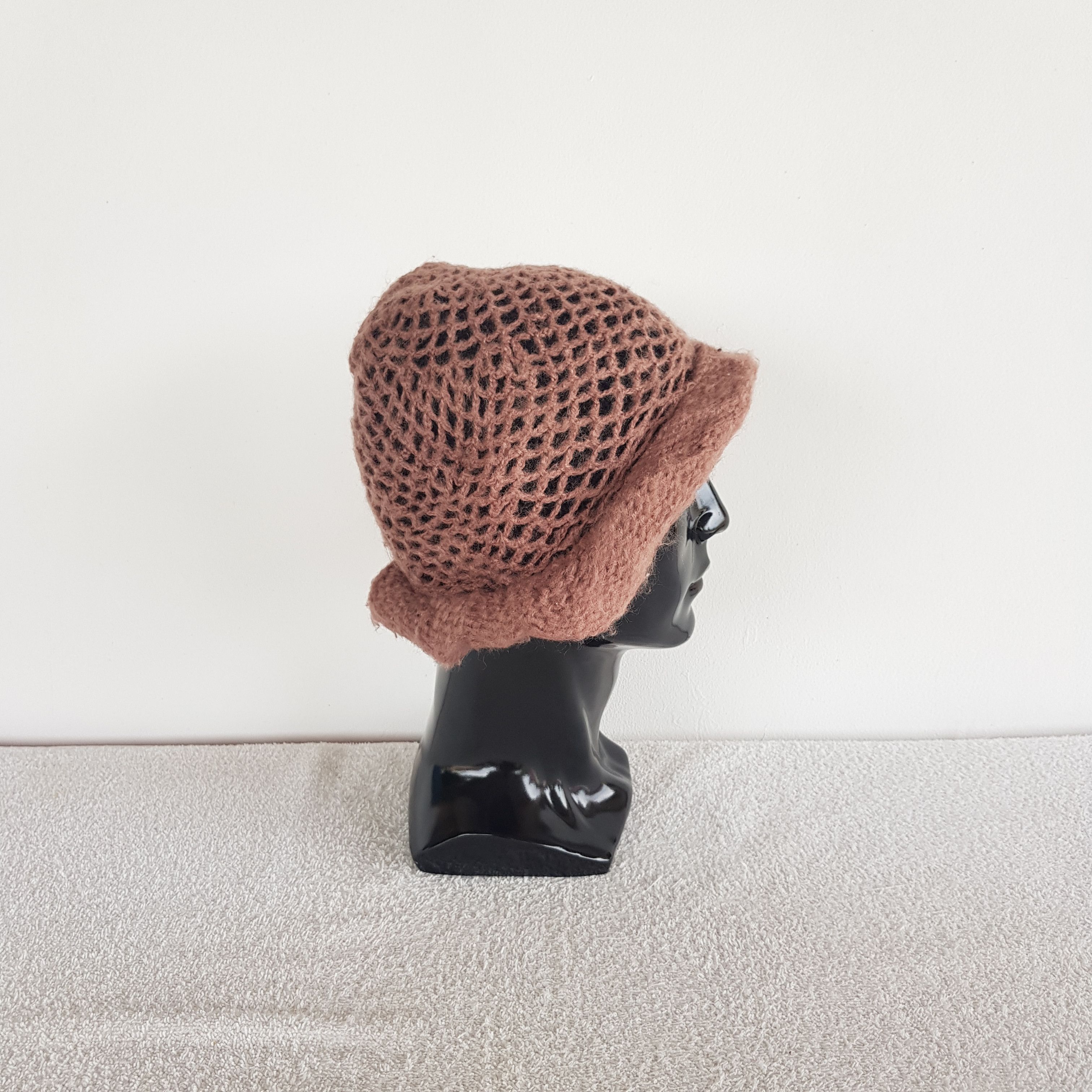 Japanese Brand Vintage Japanese Beanie Giant Crochet Flowers Snow Caps Hats Size ONE SIZE - 3 Thumbnail