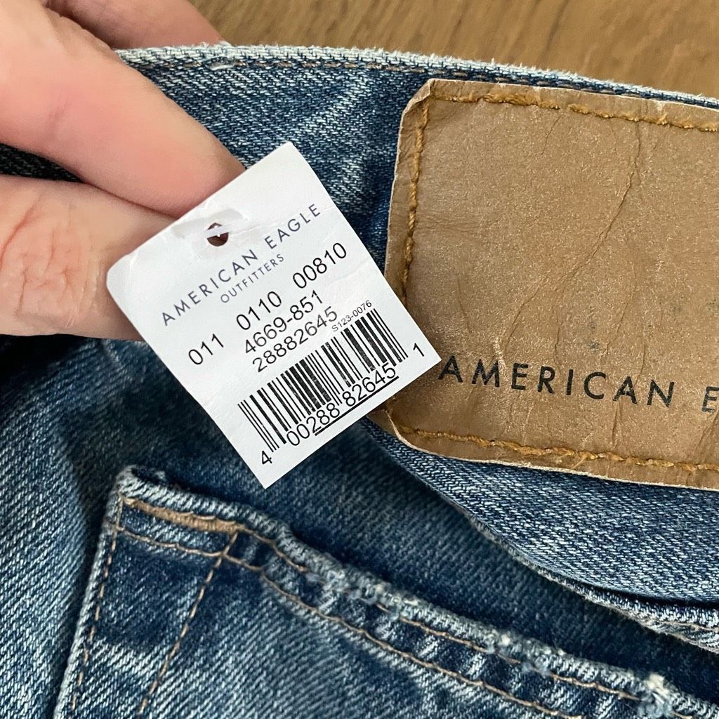 American Eagle Outfitters 2 Pair Men’s Straight Leg American Eagle Jeans 1 NWT $50 28 Size US 26 / EU 42 - 7 Thumbnail