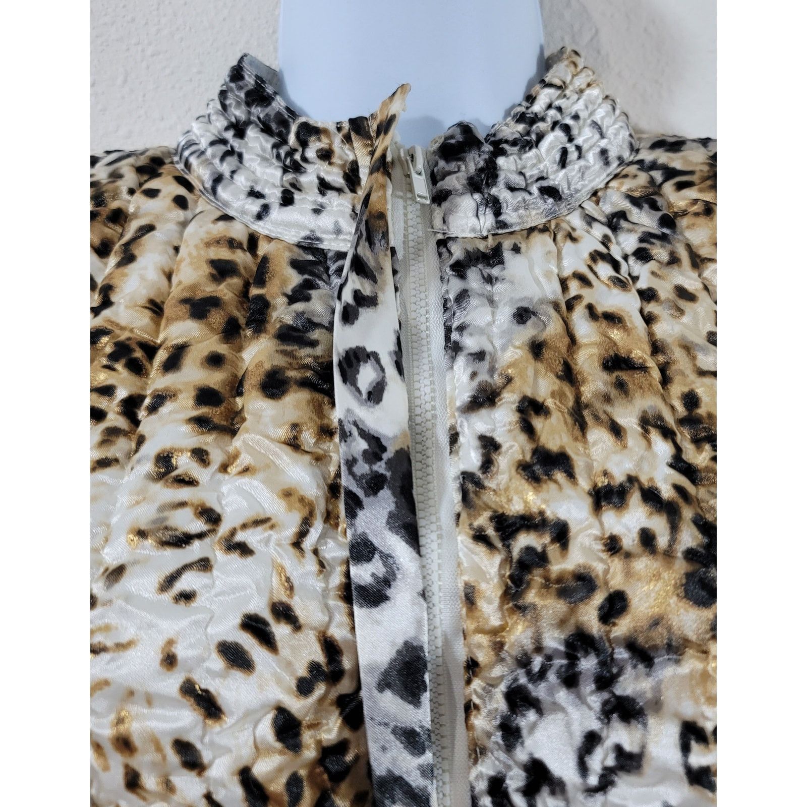 Other Ruby Rd. Gold White Black Animal Puffy Vest Large Full Zip Size L / US 10 / IT 46 - 5 Thumbnail