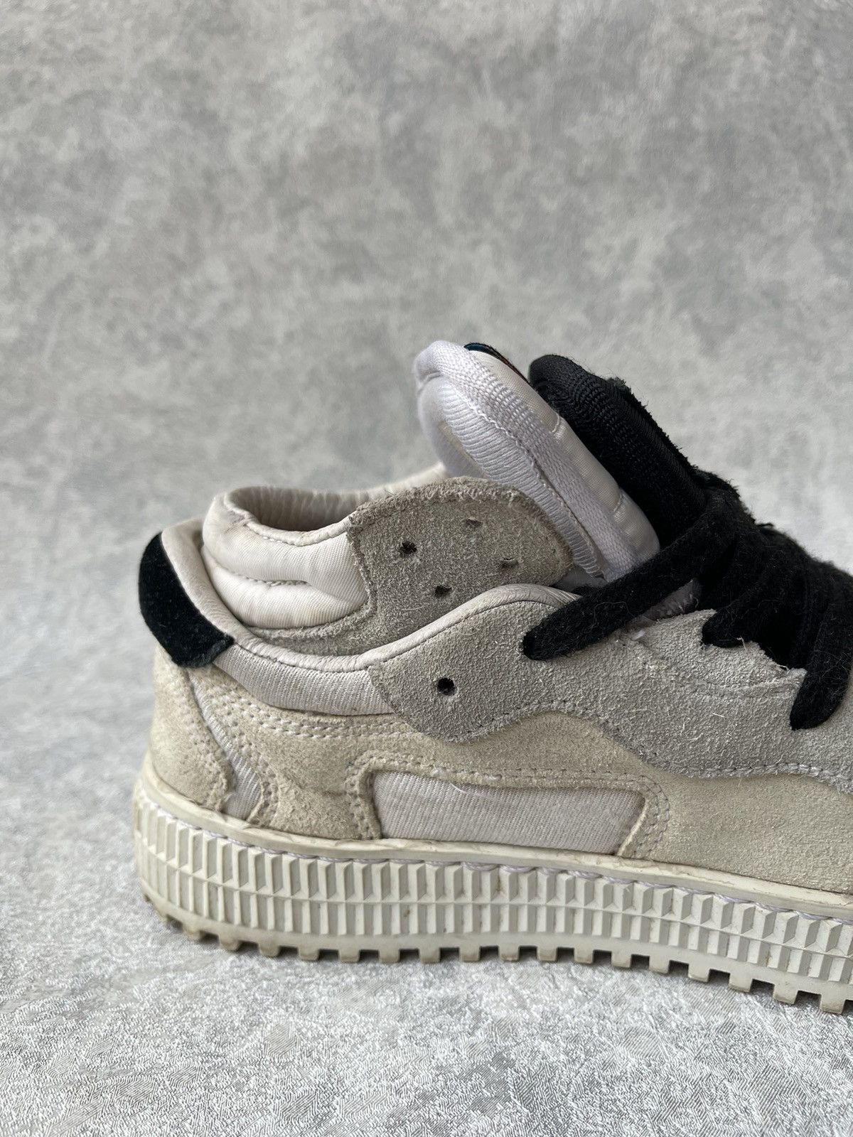 Off-White Off-White OFF Court Low 3.0 Sneakers Size 37 US 7 Size US 7 / IT 37 - 7 Thumbnail