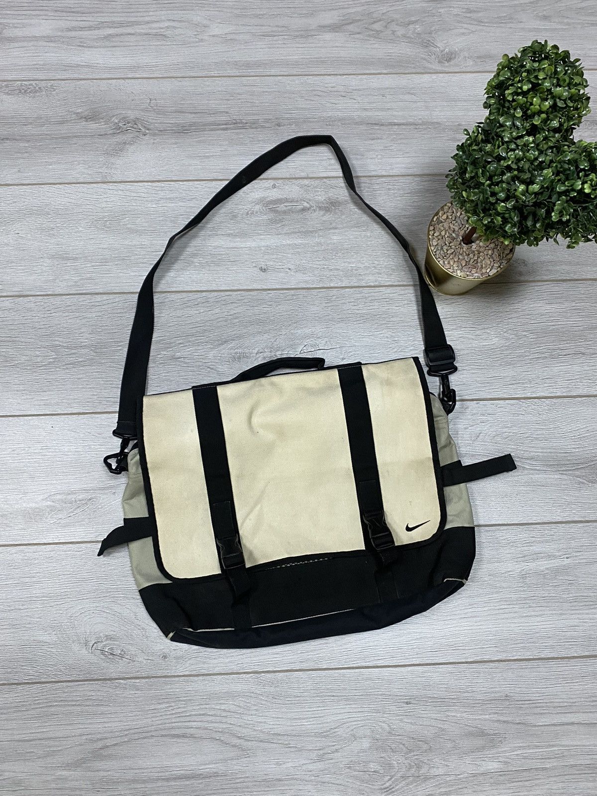 Nike Nike vintage shoulder bag Size ONE SIZE - 1 Thumbnail