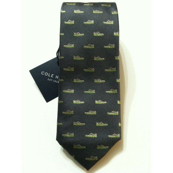 Cole Haan COLE HAAN MENS NEW GRAY 100%SILK TIE WIDTH: 2 7/8" Size ONE SIZE - 1 Thumbnail