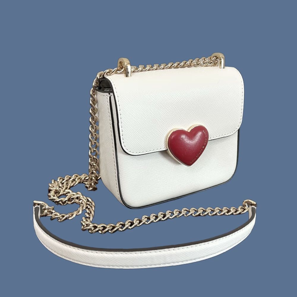 Vintage VINTAGE kate spade New York Crossbody Purse Women Small Kate Love White Leather Gold Hardware Heart Brief description not needed Size ONE SIZE - 1 Thumbnail