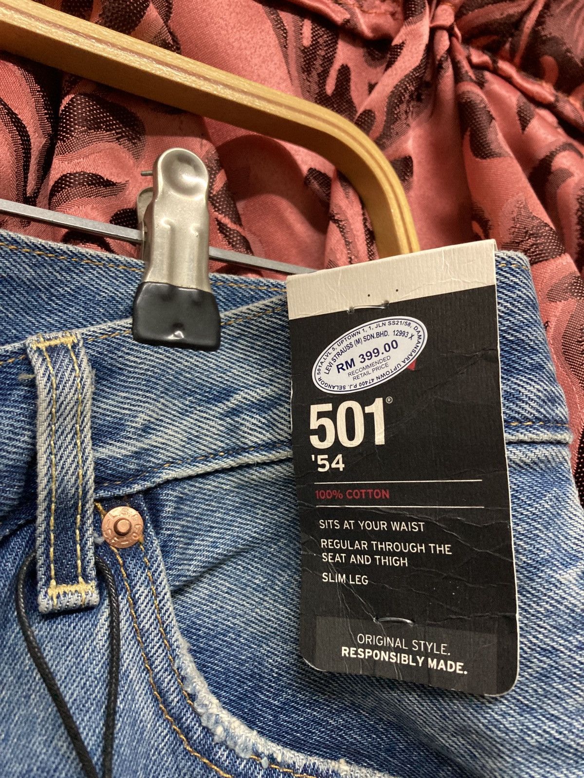 Distressed Levis 501 54 reproduction lot