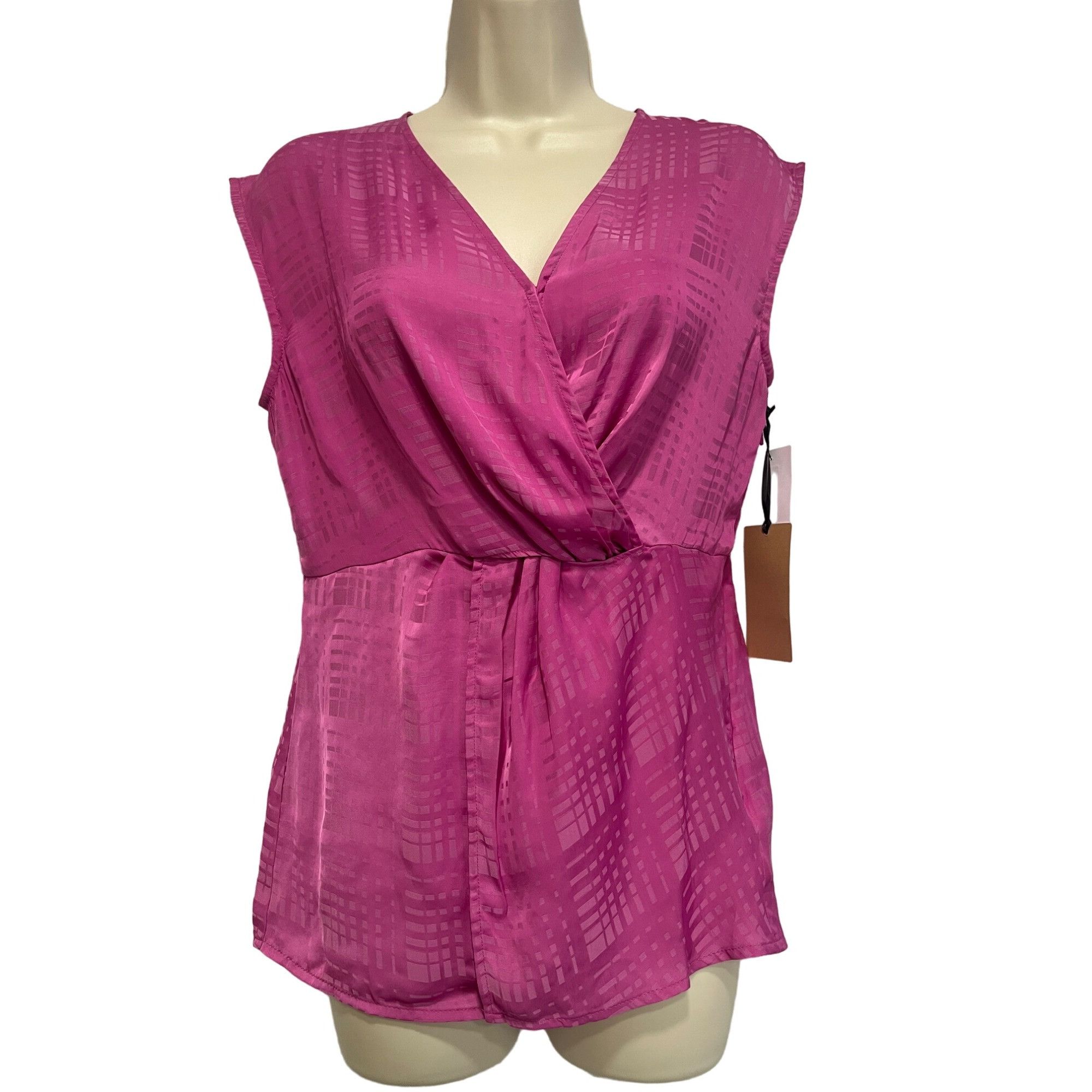 Other Halogen Twist Front Top, Pink Rosebud, Sz. M Size M / US 6-8 / IT 42-44 - 7 Thumbnail