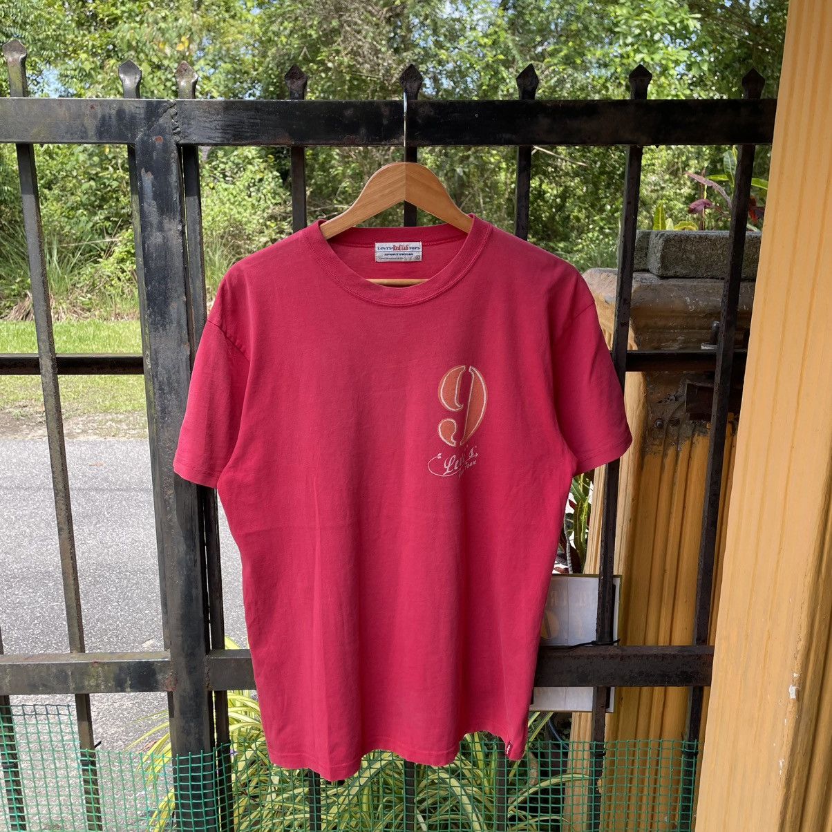Levi's × Levi's Vintage Clothing × Vintage 🔥Vintage 90s Levis Red Tab Big Logo Wing Denim Design Tee Size US L / EU 52-54 / 3 - 2 Thumbnail