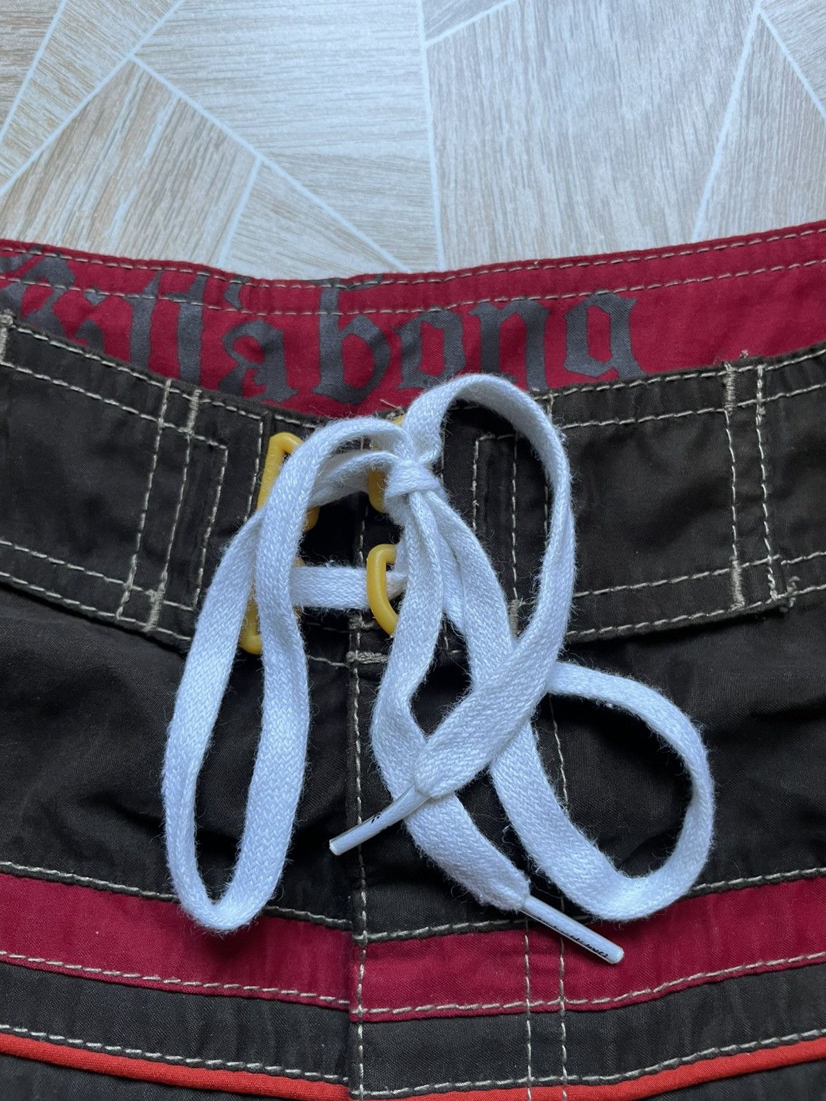 Billabong Rare Vintage Y2K Billabong Bird Logo Skate Surf Brown Shorts Size US 32 / EU 48 - 9 Thumbnail
