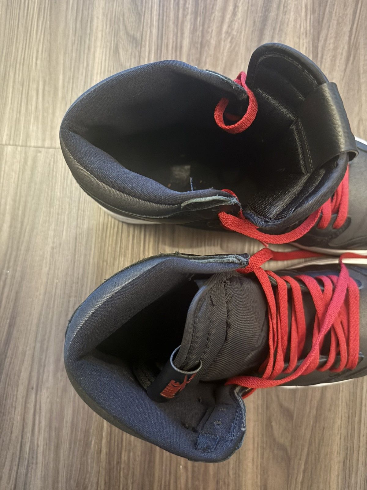 Nike Nike Air Jordan 1 Mid Black Gym Red Size 12 Men’s Sneakers Size US 12 / EU 45 - 5 Thumbnail
