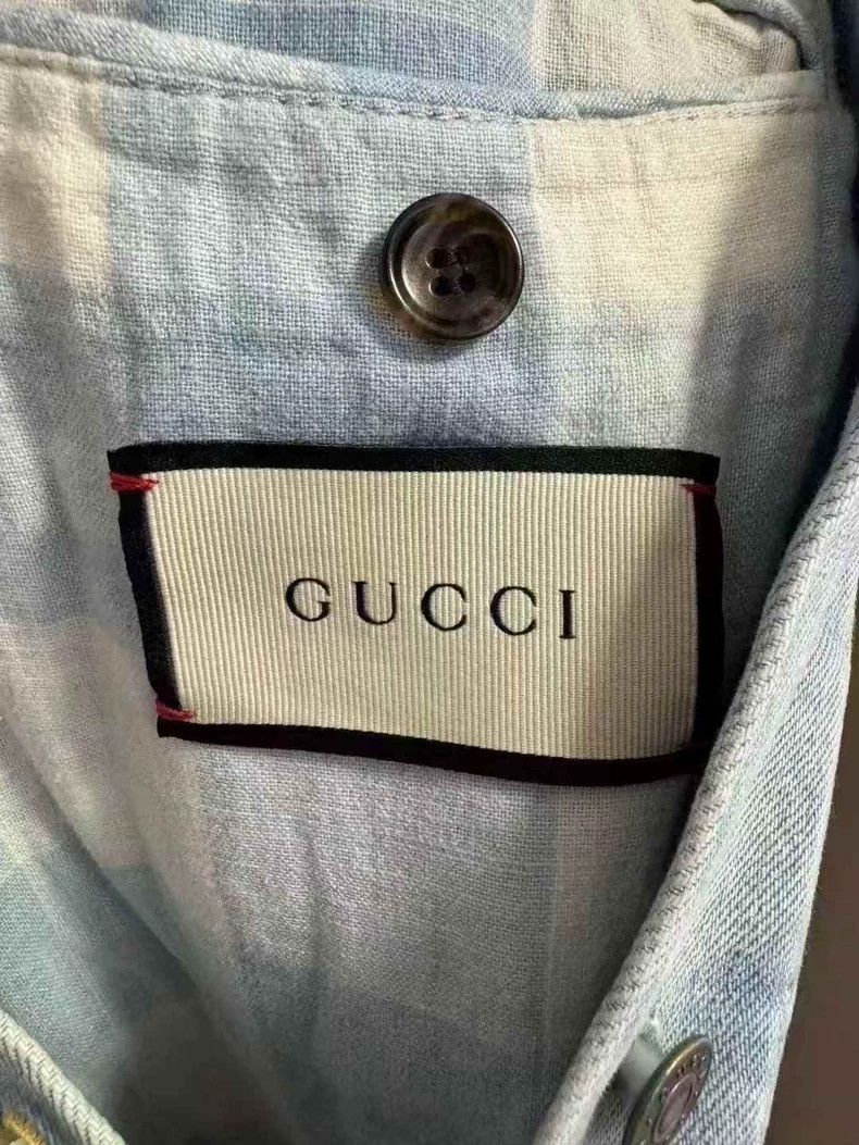 Gucci Gucci The logo behind the floral pattern makes an old denim Size US XXS / EU 40 - 4 Thumbnail