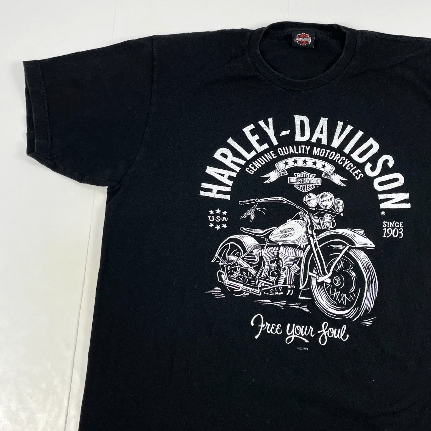 Harley Davidson Harley-Davidson Shirt Mens M Black Barracuda Graphic Print Logo Biker Motorcycle T-Shirt Short Sleeve Crew Neck Size US M / EU 48-50 / 2 - 3 Thumbnail