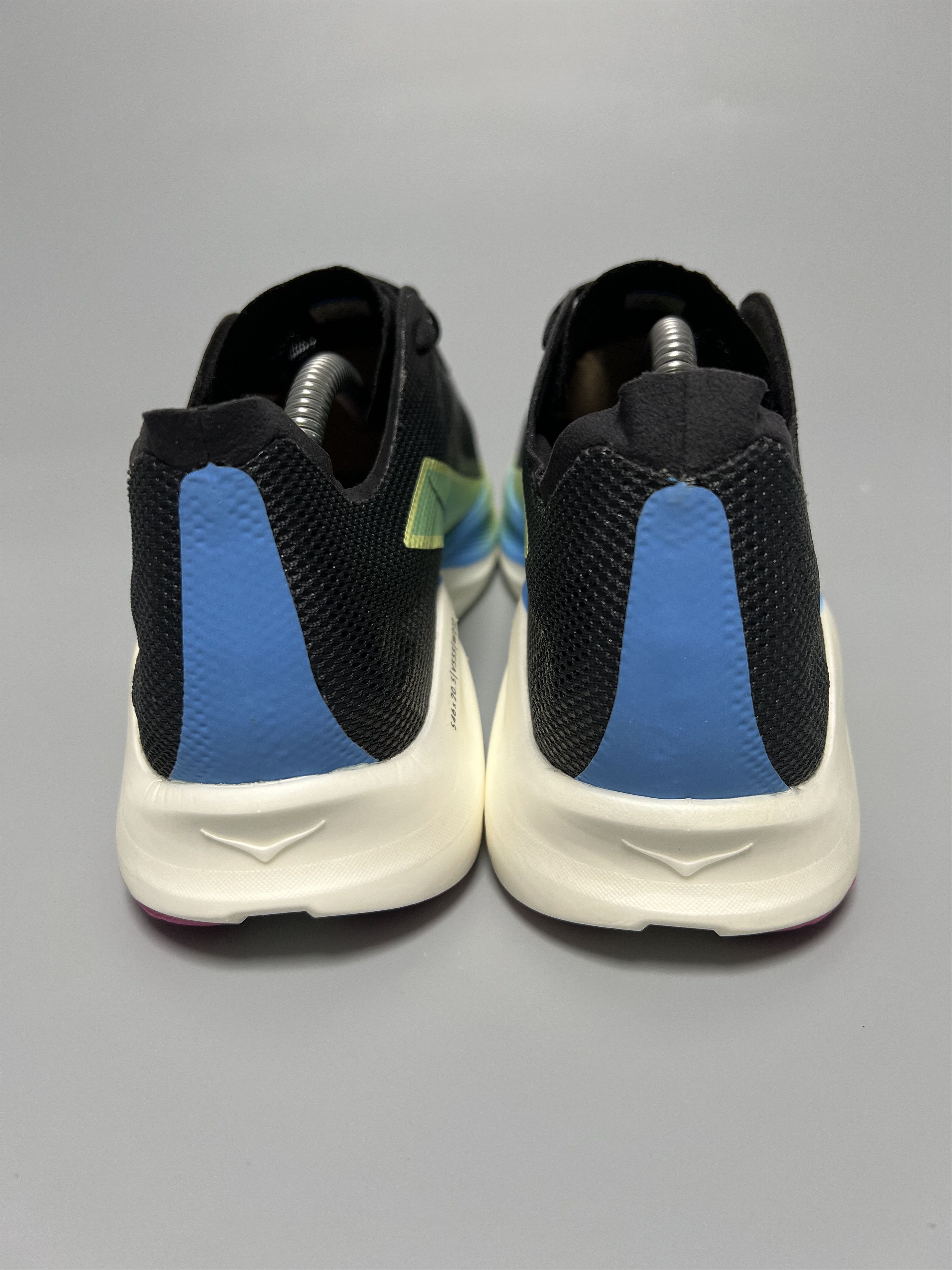 Hoka Sample Hoka One One Unisex Cielo Road Running Shoes Size US 8.5 / EU 41-42 - 3 Thumbnail
