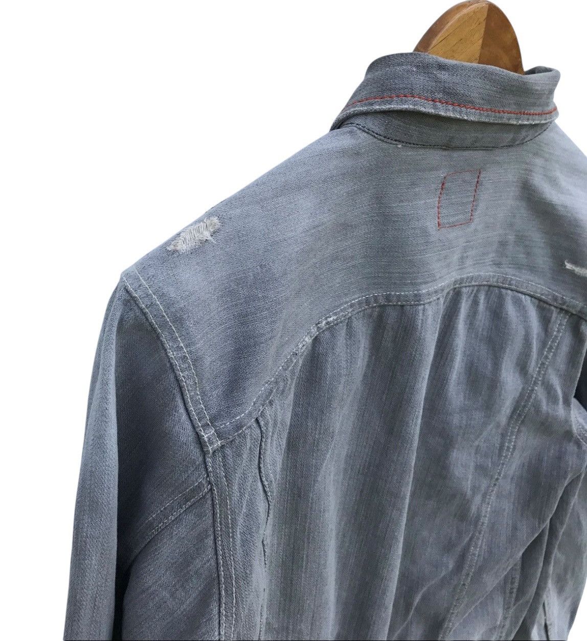 Japanese Brand Hybrid Co Distressed Denim Trucker Jacket Size US S / EU 44-46 / 1 - 6 Thumbnail