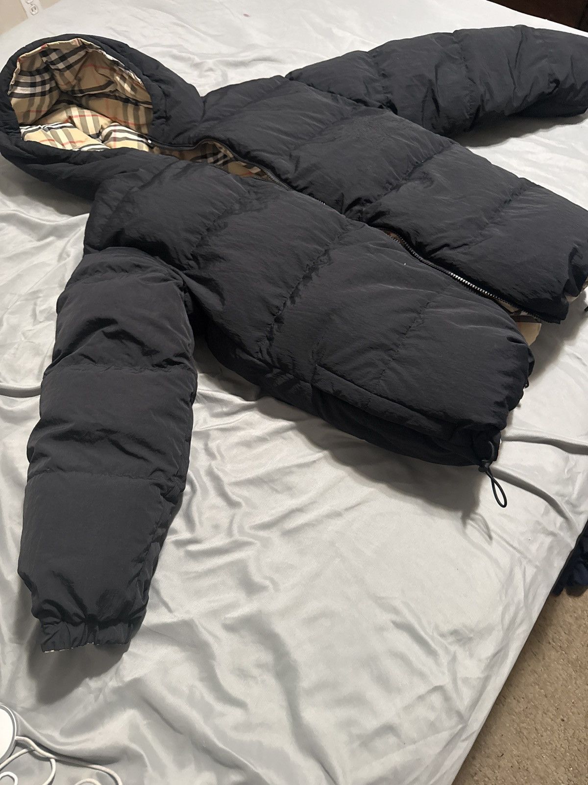 Burberry Burberry Puffer Coat Reversible and Adjustable Black/Beige Size US M / EU 48-50 / 2 - 8 Thumbnail