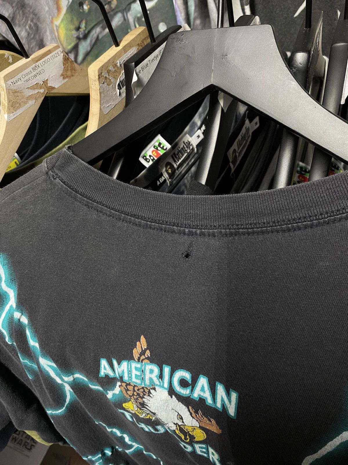 Vintage Vintage 90’s American Thunder Wolves Tee Shirt Medium Size US M / EU 48-50 / 2 - 7 Thumbnail