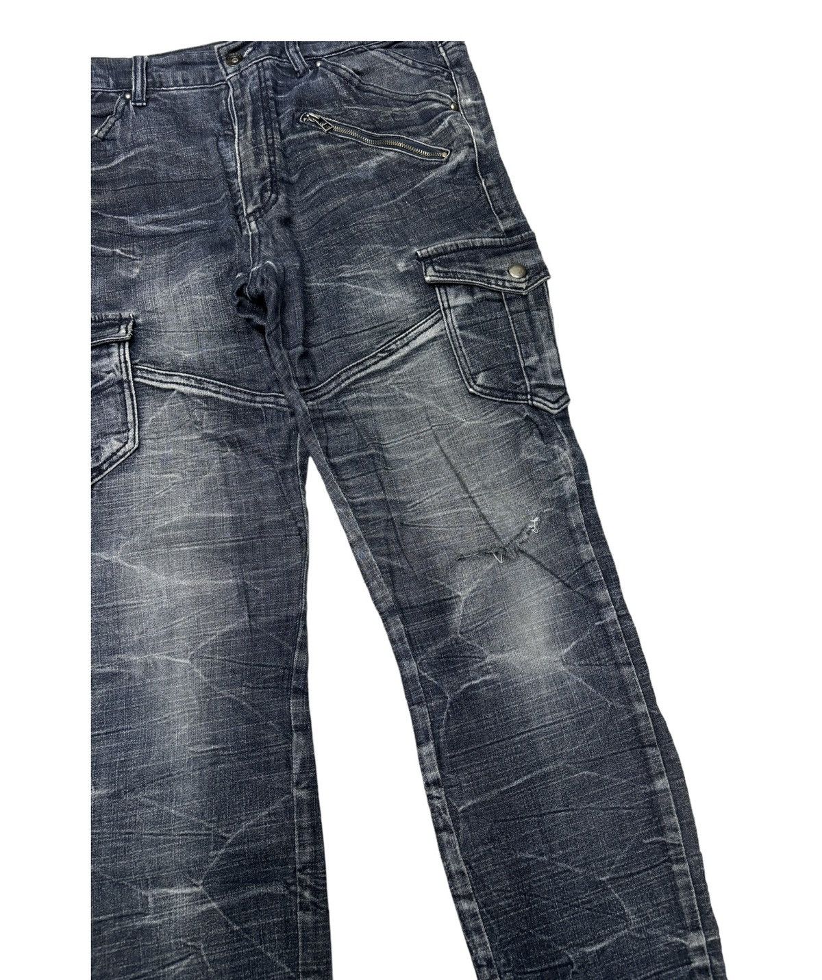 If Six Was Nine VINTAGE SEMANTIC DESIGN MULTI POCKET PUNK DISTRESS DENIM Size US 32 / EU 48 - 8 Thumbnail