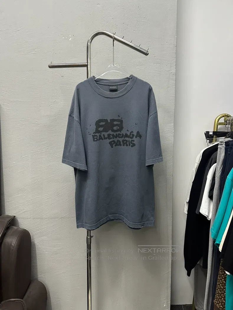 Balenciaga Balenciaga Splashed Double B Short Sleeve T-Shirt, Size M, Size US M / EU 48-50 / 2 - 1 Thumbnail