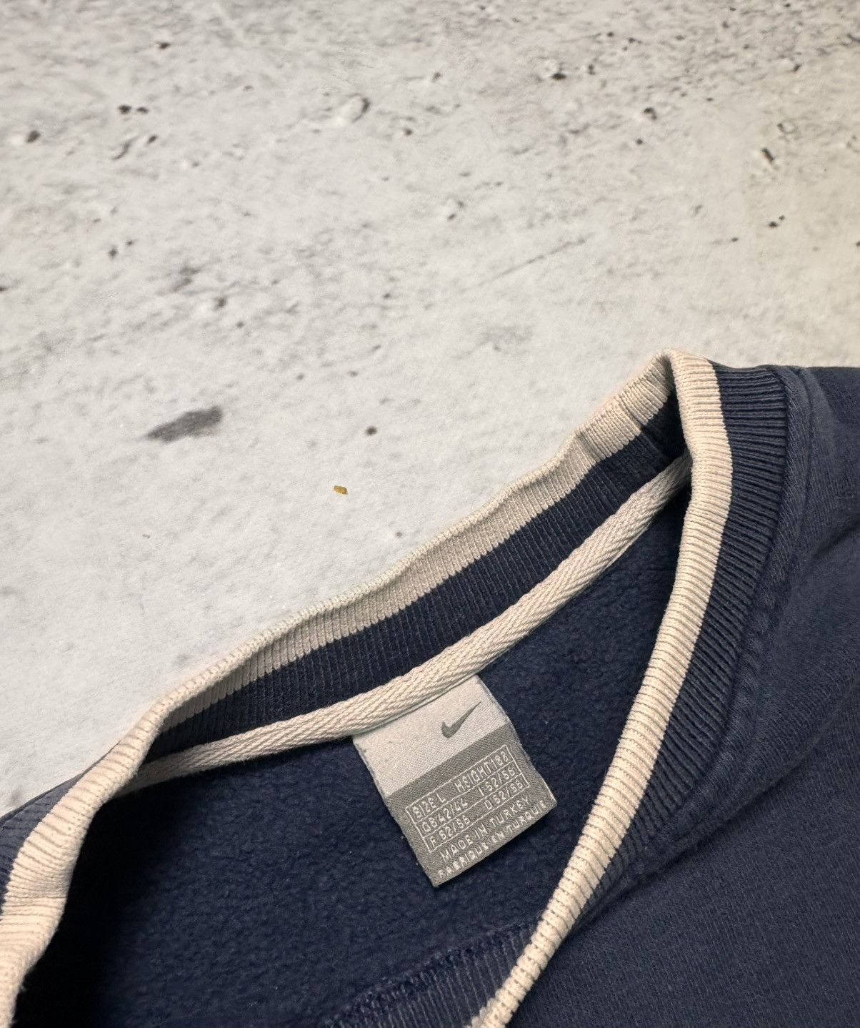 Nike × Vintage NIKE VINTAGE CENTER LOGO OVERSIZE BOXY SWEATSHIRT Size US L / EU 52-54 / 3 - 4 Thumbnail