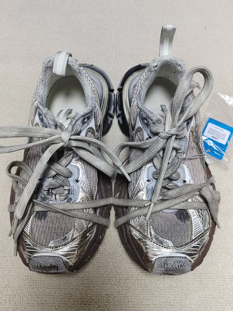 Balenciaga Balenciaga Mud-dyed low cut lace-upsMud-dyed low-cut lace-u Size US 5 / EU 37 - 4 Thumbnail
