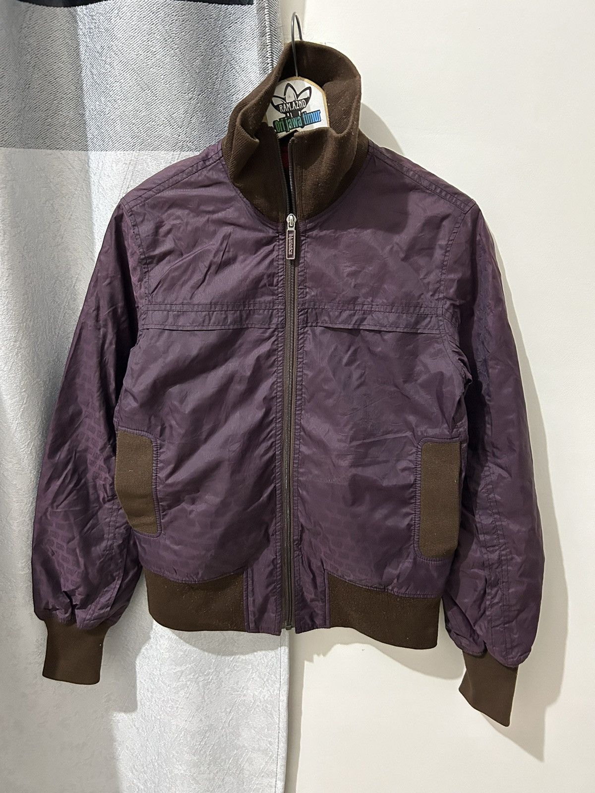 Hysteric Glamour Hysteric glamour full logo nylon jacket Size S / US 4 / IT 40 - 1 Thumbnail