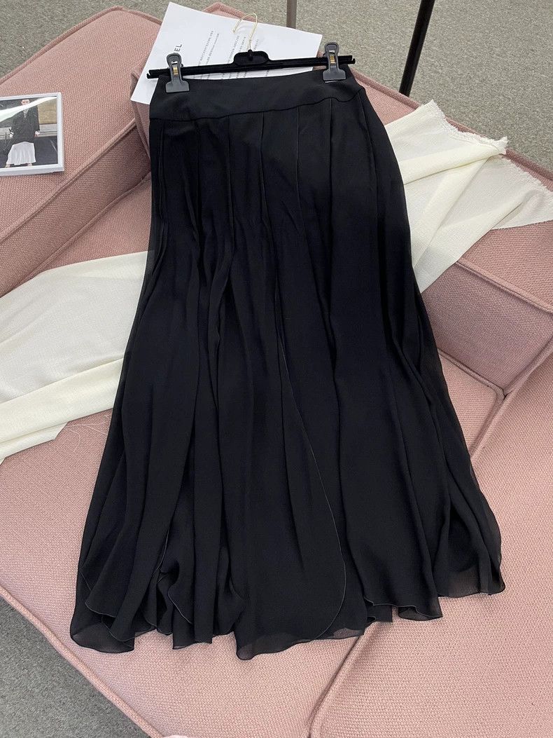Chanel Chanel Black silk mesh skirt Size 24" / US 00 / IT 34 - 2 Thumbnail