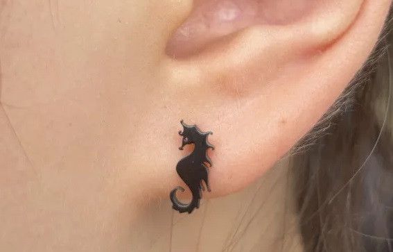Jewelry Seahorse Stud Earrings Charm Earring Gift Size ONE SIZE - 2 Thumbnail