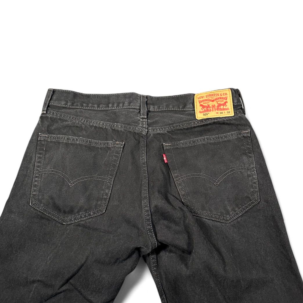 Levi's Levis Jeans Mens 36x32 Black Regular Fit Straight Leg Denim Cotton 505 Levi's Jeans Mens 36x32 Black Regular Fit Straight Leg Denim Cotton 505 Size US 36 / EU 52 - 7 Thumbnail