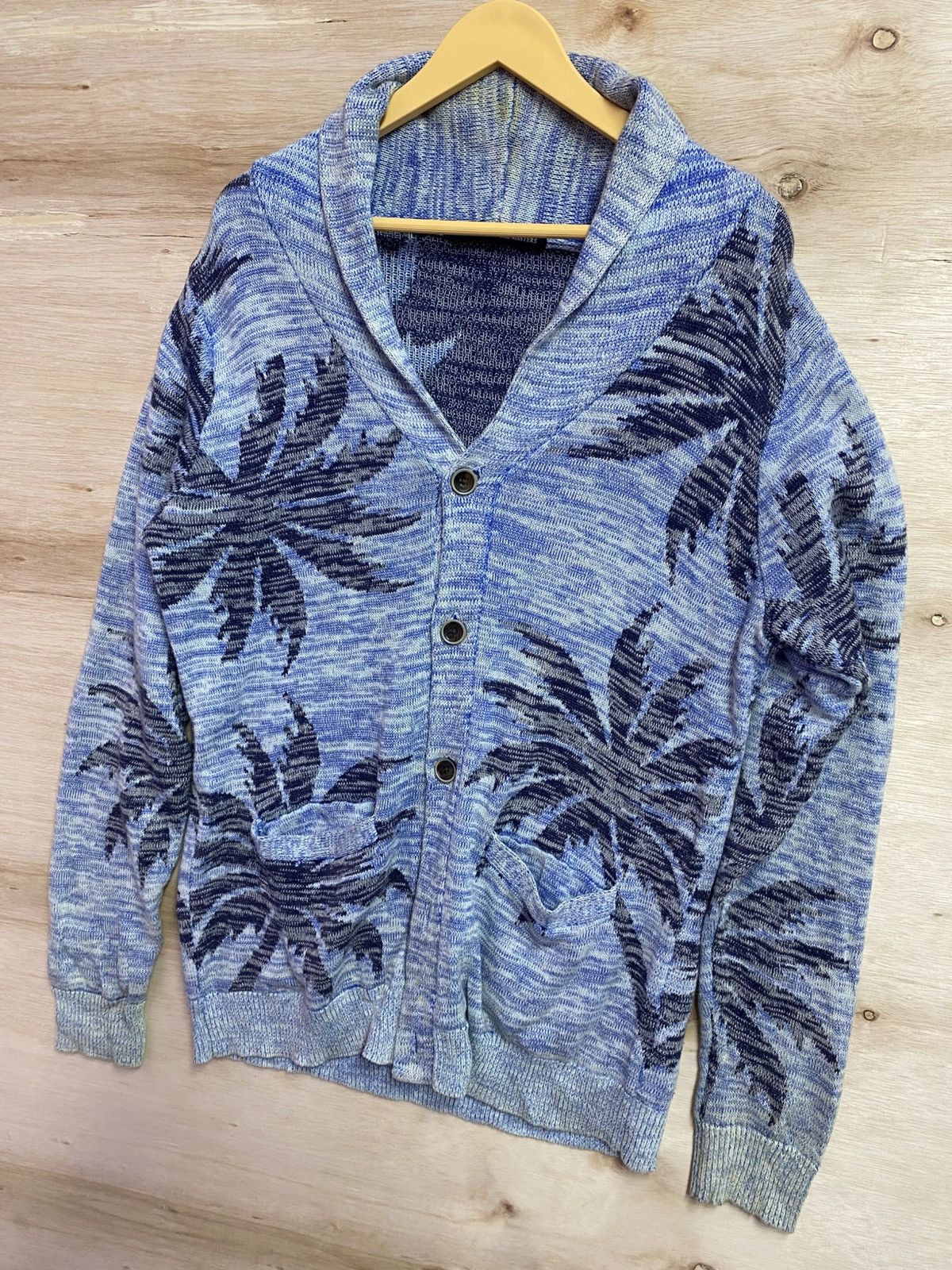 Other Hawaii knitwear buttons ups Size US L / EU 52-54 / 3 - 2 Thumbnail