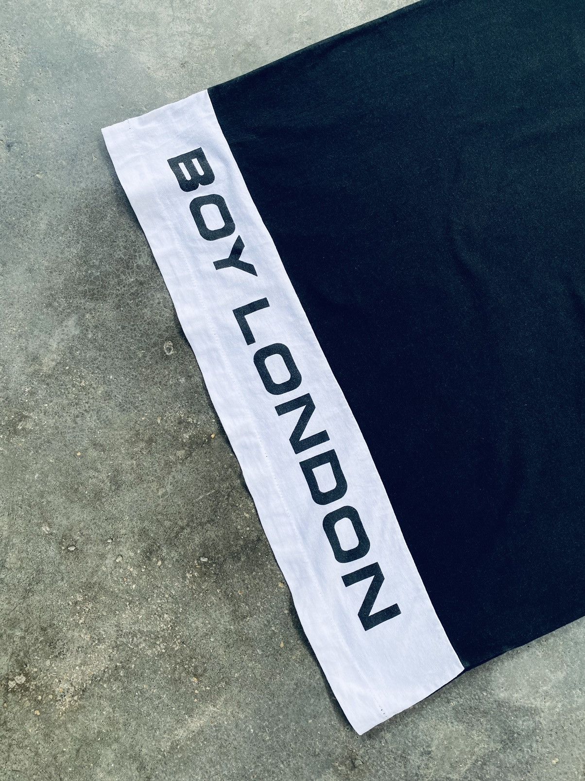 Boy London Vintage 90s Boy London Tees Size US L / EU 52-54 / 3 - 3 Thumbnail