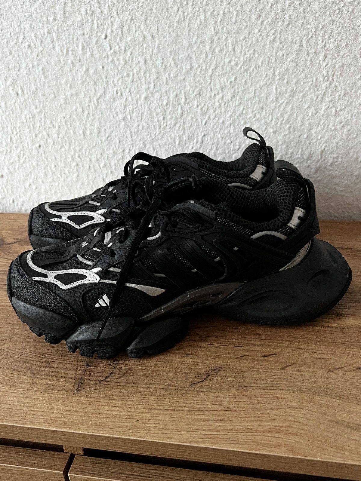Adidas Adidas XLG Runner Deluxe Size US 6.5 / IT 36.5 - 2 Thumbnail