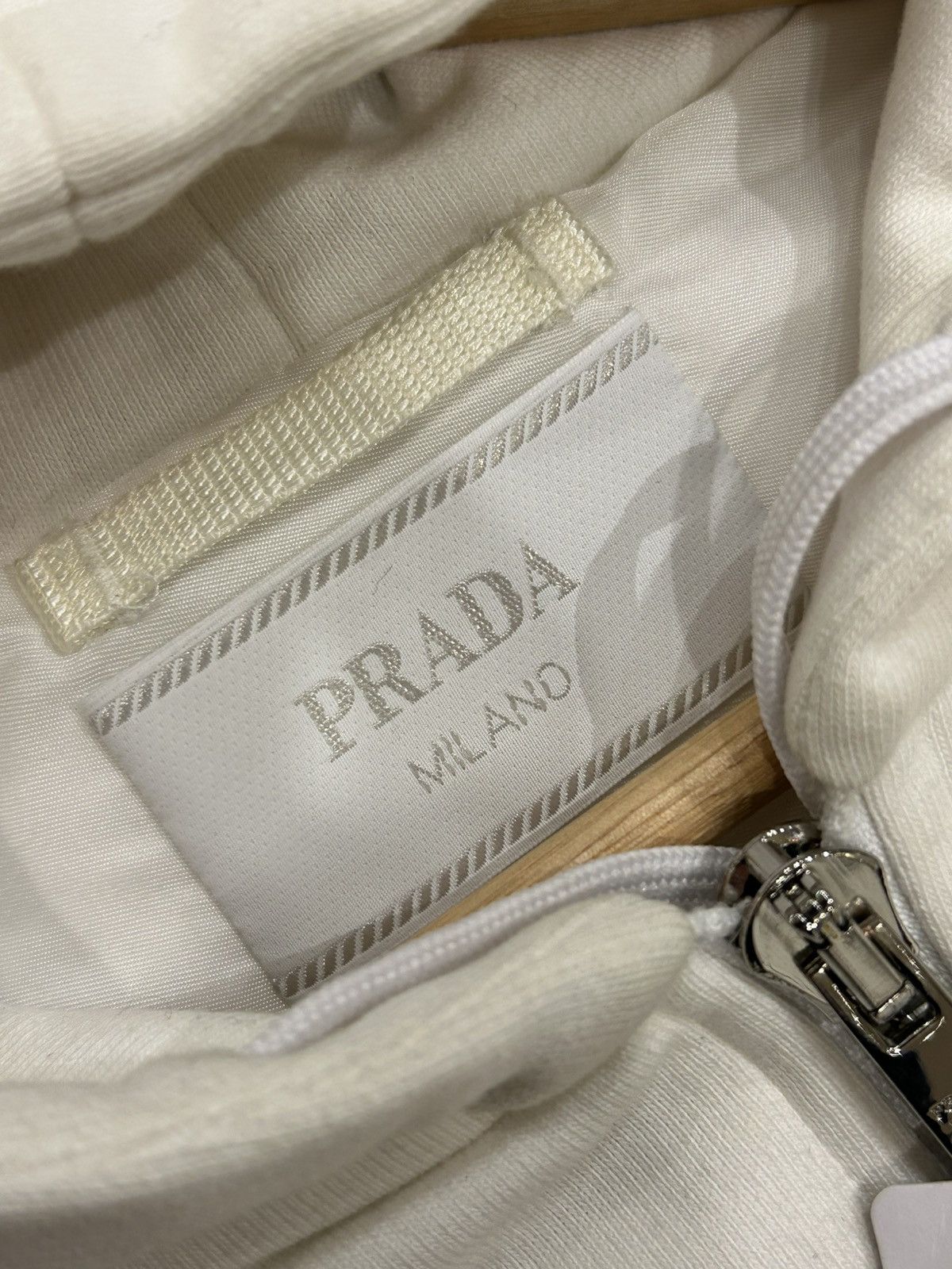 Prada Prada Runway Crystals Zip Up Hoodie - White Size US M / EU 48-50 / 2 - 3 Thumbnail
