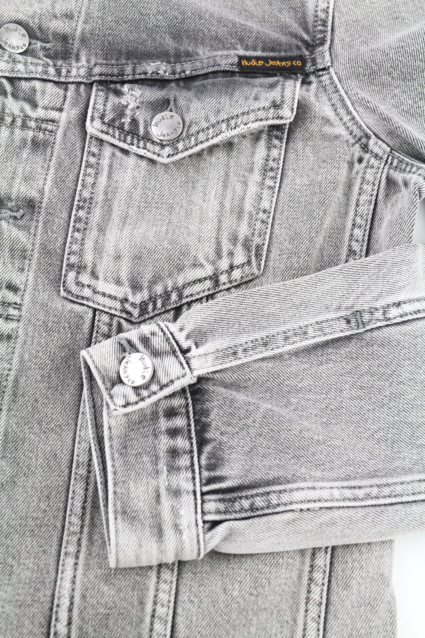 Nudie Jeans BILLY LIGHT GREY TRASHED DENIM S Grey Denim Jacket 80363 Size US S / EU 44-46 / 1 - 5 Thumbnail