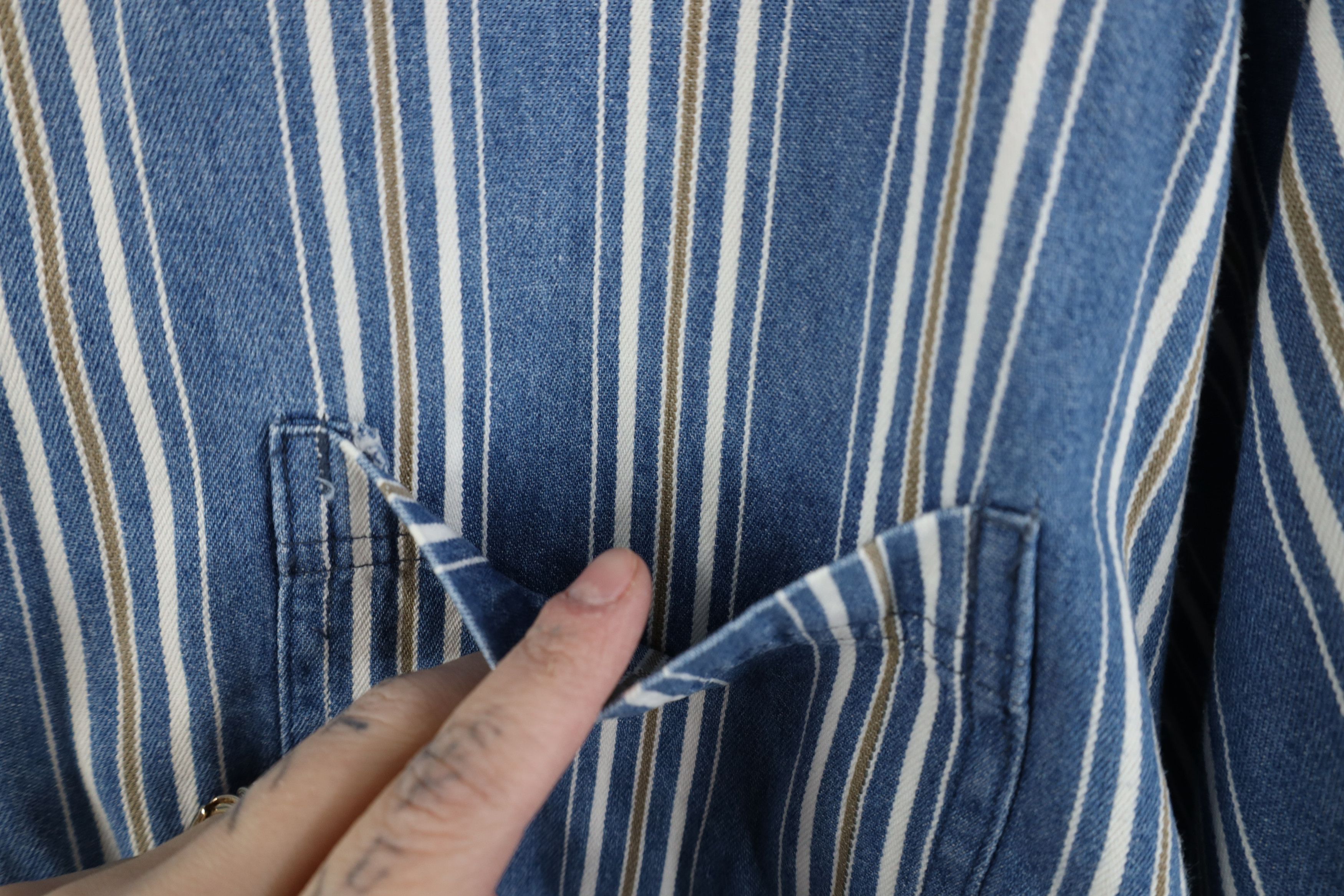 Vintage Vintage 90s Streetwear Denim Collared Button Down Shirt Size US XL / EU 56 / 4 - 4 Thumbnail