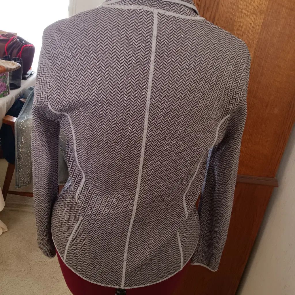 Other Jones New York Herringbone Sculpted Knit Blazer Size M / US 6-8 / IT 42-44 - 4 Thumbnail