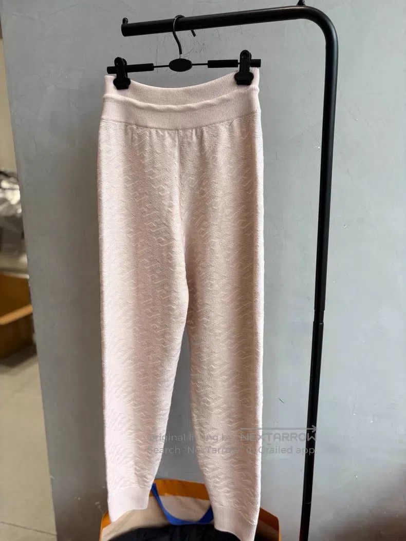 Hermes Hermes 100% Wool Pants, Beige Full H Pattern, High Waisted Size 24" / US 00 / IT 34 - 2 Thumbnail