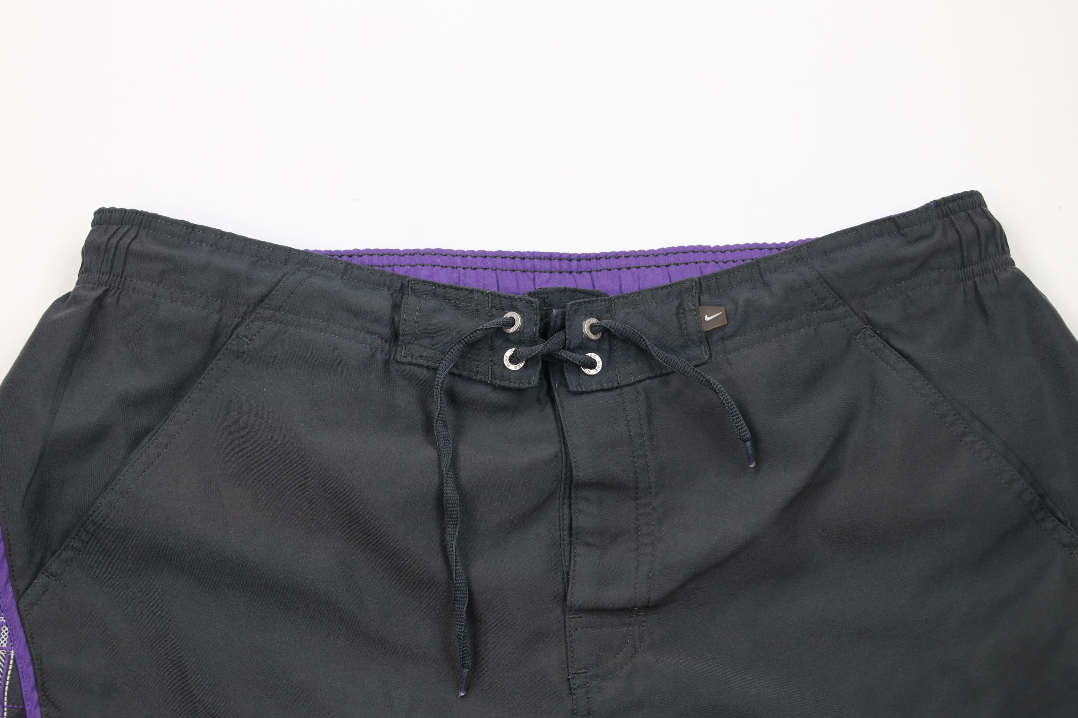 Vintage Vintage Y2K Travis Scott Mini Swoosh Lined Shorts Trunks Size US 34 / EU 50 - 2 Thumbnail