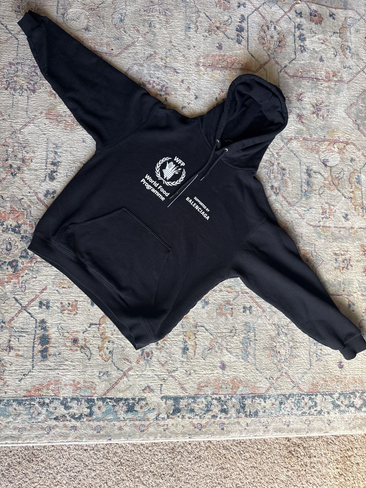 Balenciaga Balenciaga wfp hoodie Size US M / EU 48-50 / 2 - 6 Thumbnail