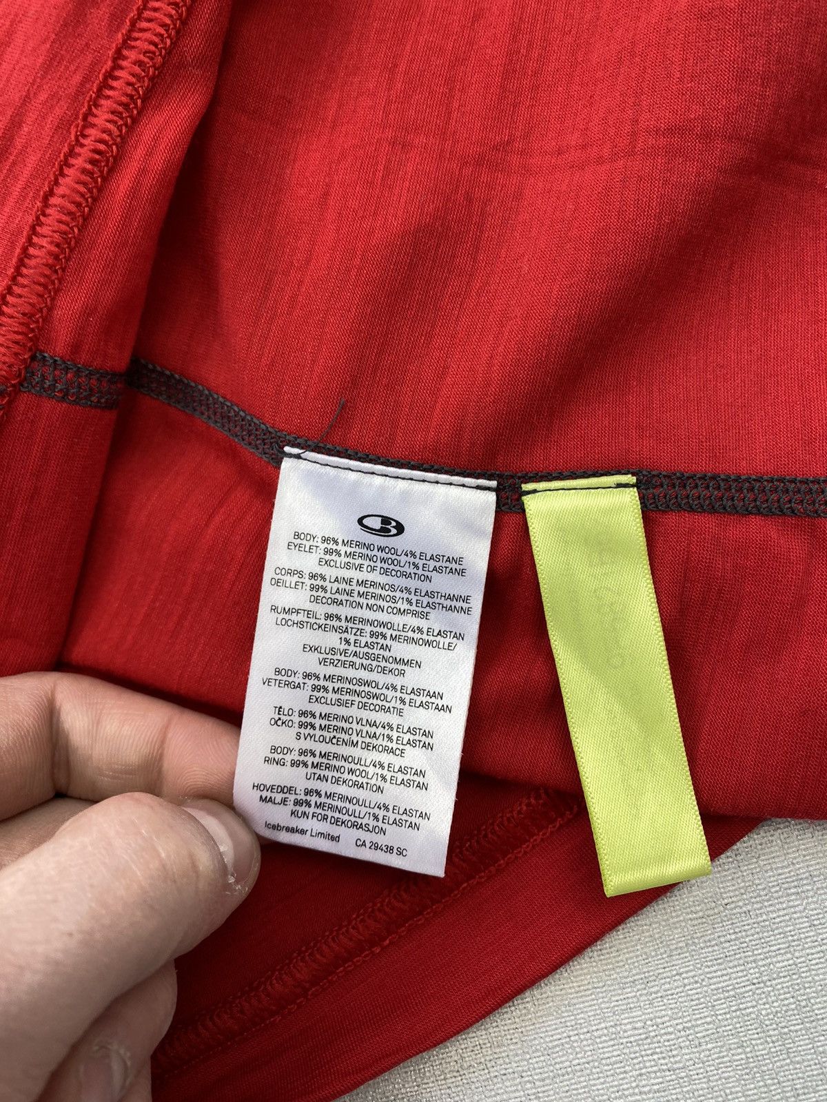 Icebreaker Icebreaker 150 Ultralite Merino Short Sleeve Shirt size S Size US S / EU 44-46 / 1 - 8 Thumbnail