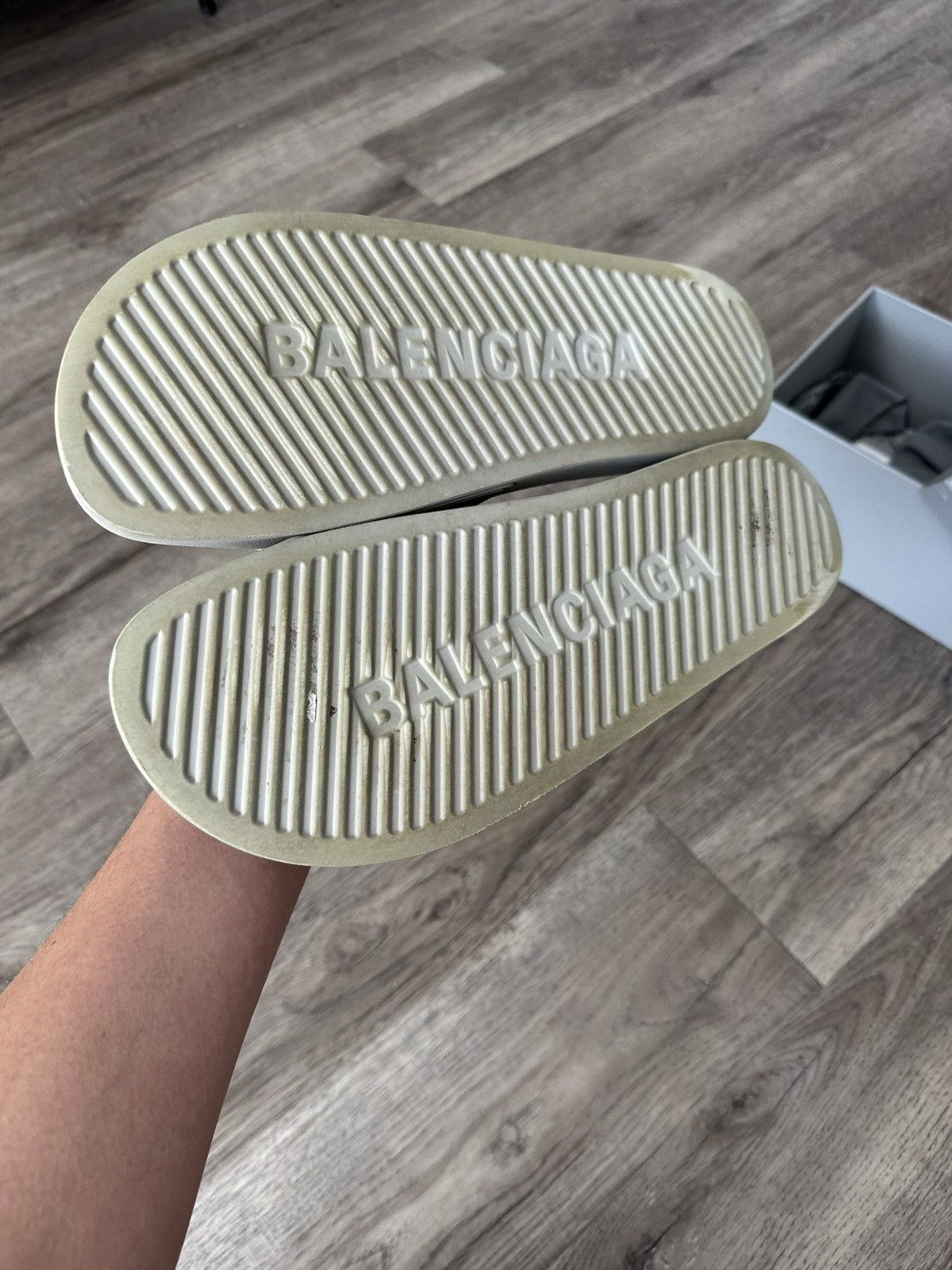 Balenciaga BALENGIAGA “BB” slides Size US 10 / EU 43 - 3 Thumbnail
