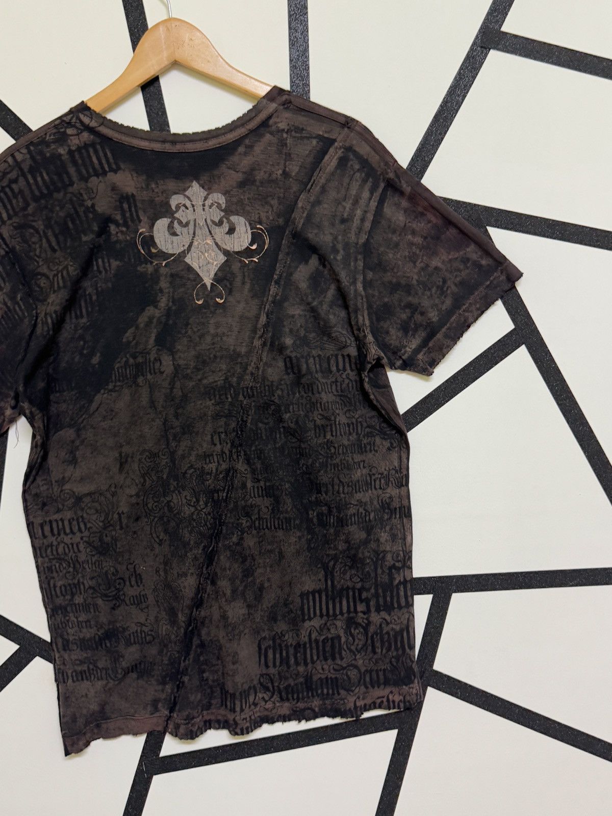 Affliction AFFLICTION CROSS SNAKE DISTRESSED RECONSTRUCTED TEE Size US M / EU 48-50 / 2 - 8 Thumbnail